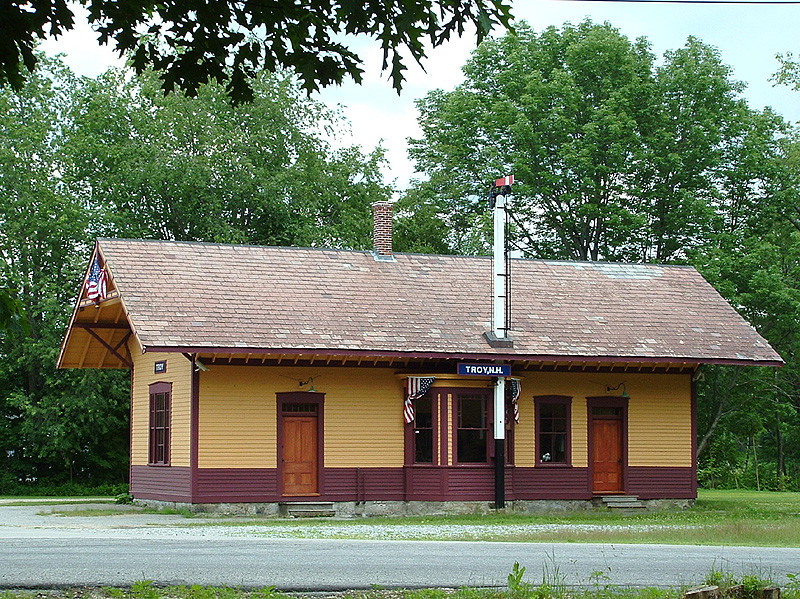 Photo of Another view of the Troy Depot