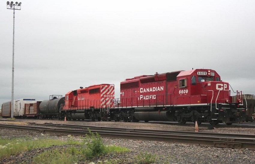Photo of CP SD40's at Winnipeg MB