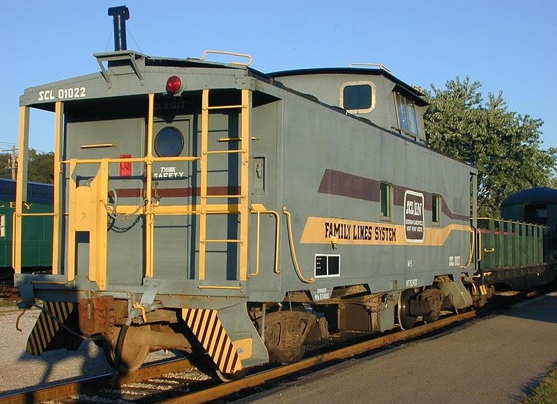 Photo of Family Lines Caboose 01022