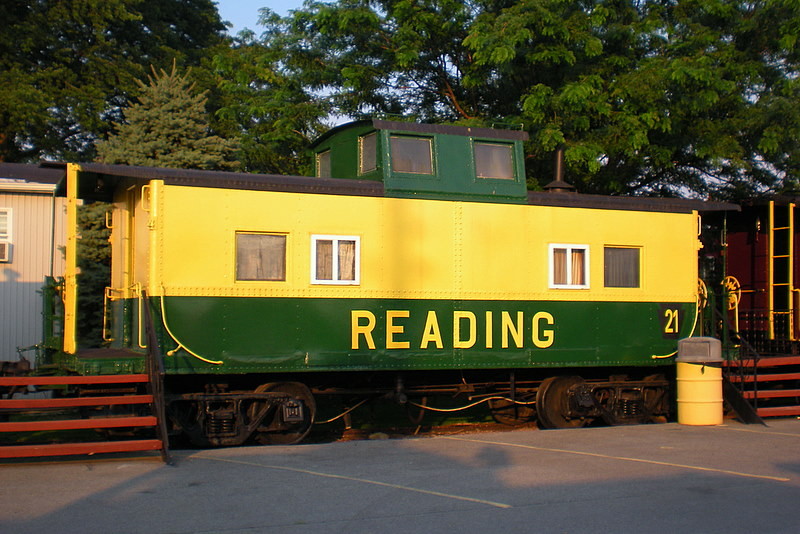 Photo of Caboose Hunt: Reading