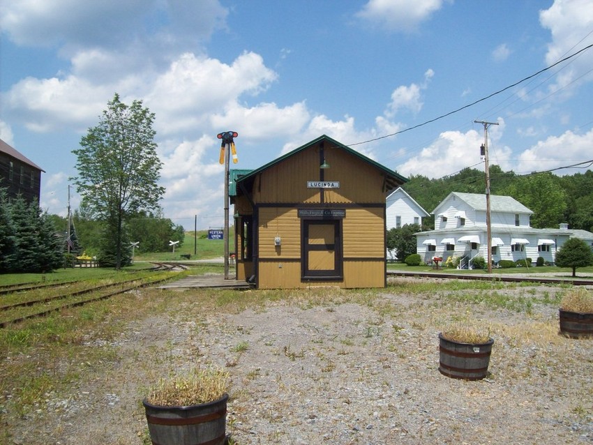 Photo of Knox & Kane RR Lucinda Station