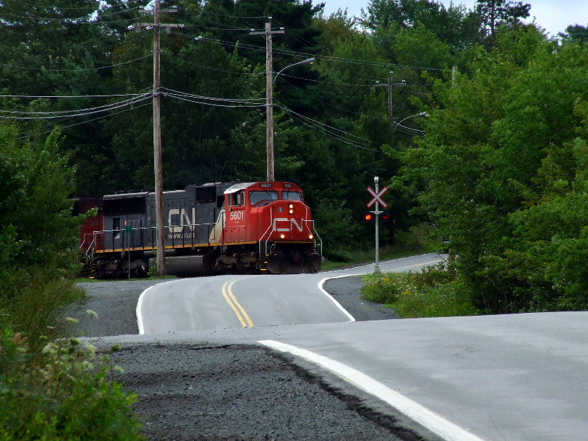 Photo of CN 701 crossing Windsor Junction Road