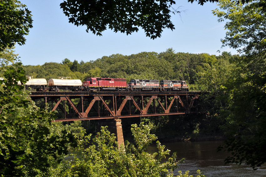 Photo of Slurry train heading East over the River