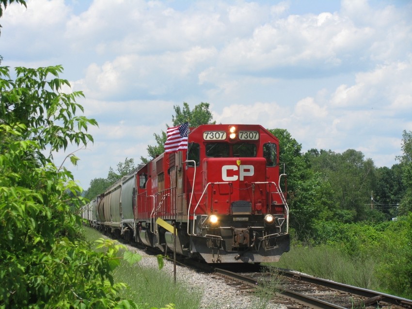 Photo of CP 7307 leads train 510 as it departs Binghamton.