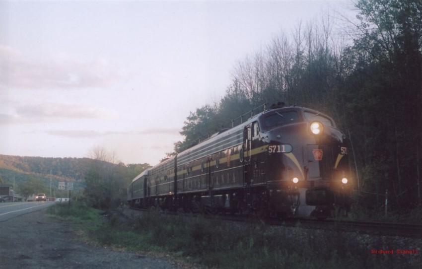 Photo of PRR E's at New Milford, PA.