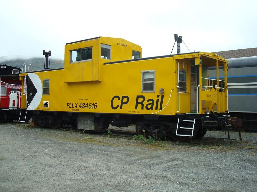 Photo of CP Rail Caboose at Lincoln
