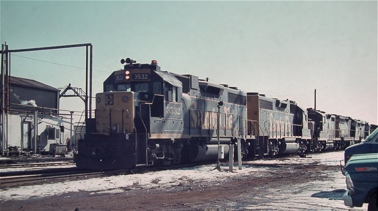 Photo of AT&SF GP38 at Fort Worth, February 1973