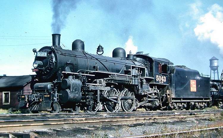 Photo of Grand Trunk Western 4-6-2 5043, Detroit, August 1958