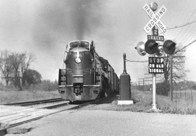 Photo of Grand Trunk Western 4-8-4 6409, Bellevue, Michigan, Summer 1952