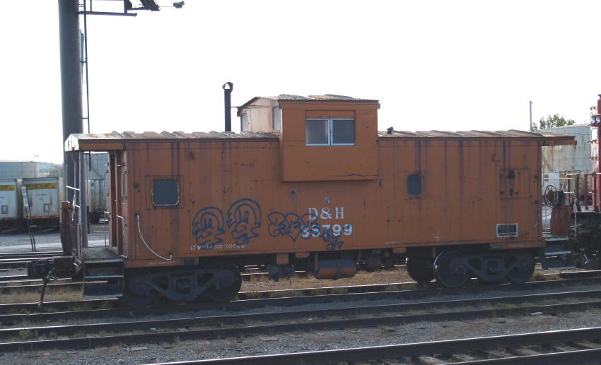 Photo of D&H Caboose #35799