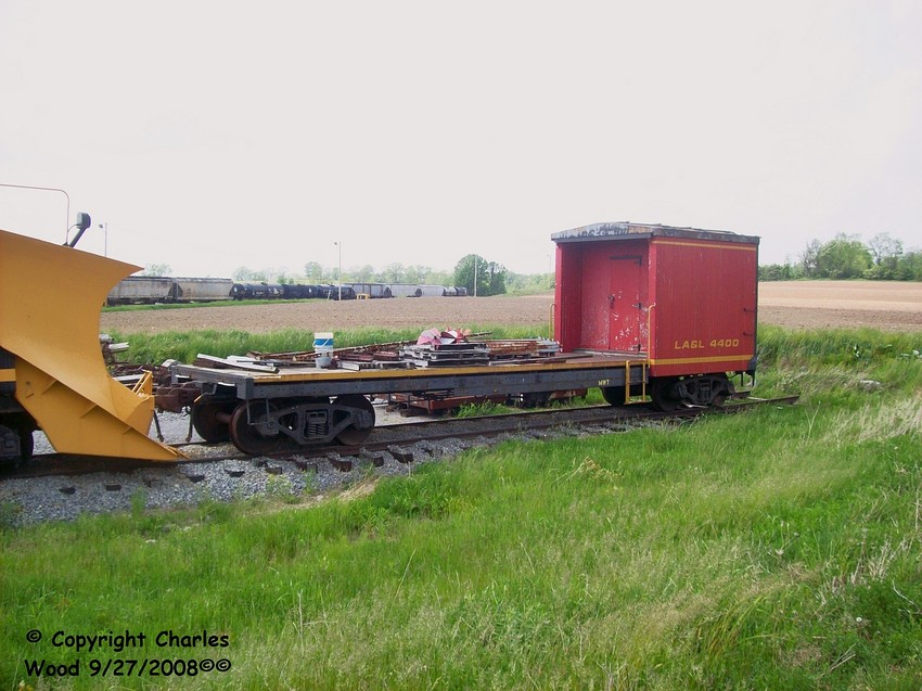 Photo of An unused LA&L MOW cabbose sits on a siding off the engine house in Lakeville ny