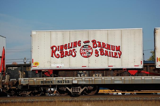 Photo of Close up of the trailers on the RBBB train