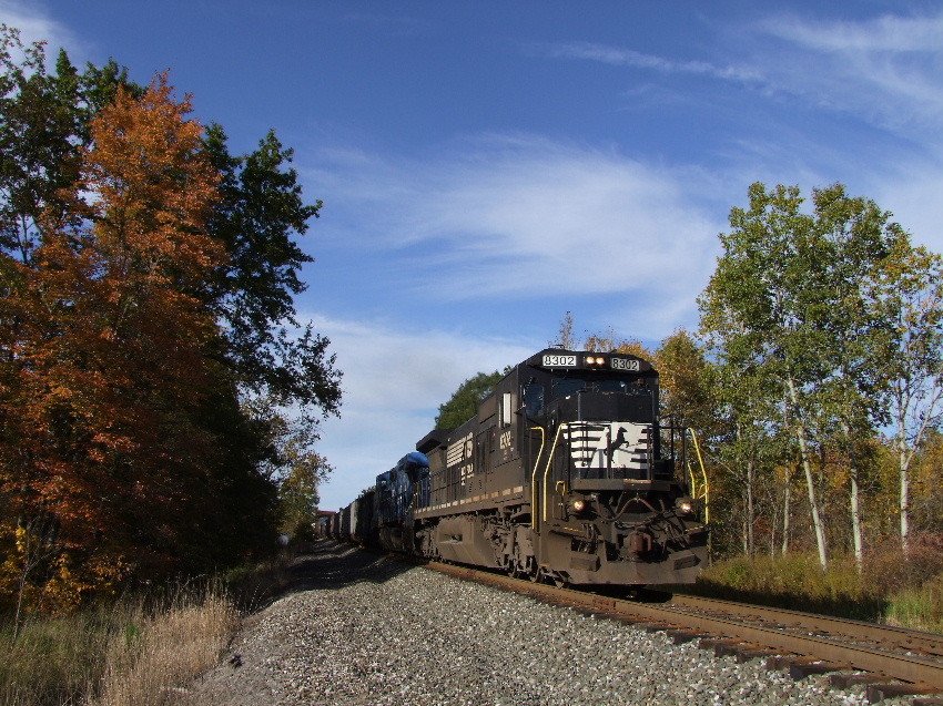 Photo of Norfolk Southern coal train at Petroleum Ohio