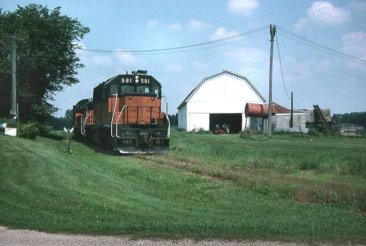 Photo of Milwaukee Road Branch Line Train near Viroqua, Wisconsin, 1974