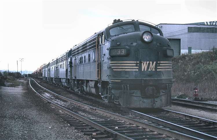 Photo of Western Maryland F7 Units, Pittsburgh, October 1970