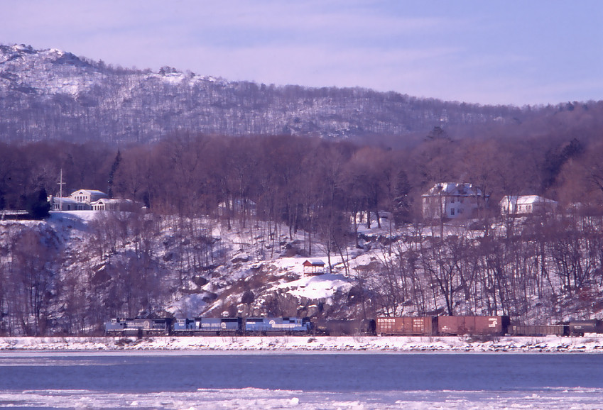 Photo of SECS along the Hudson (5)
