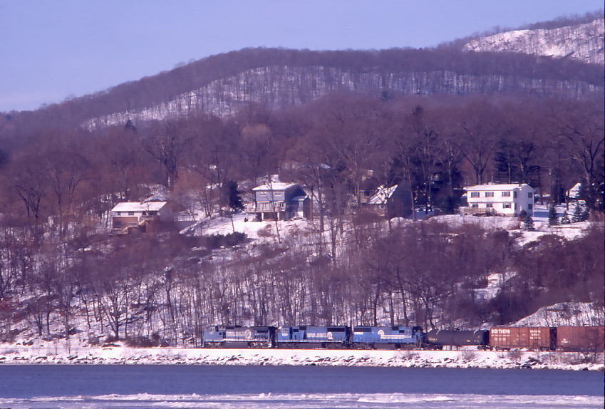 Photo of SECS along the Hudson (4)