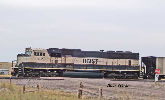 Photo of BNSF 9725