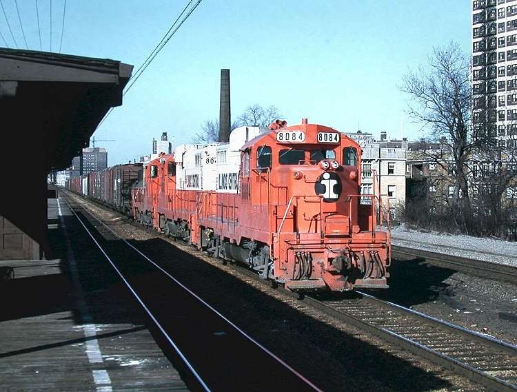Photo of Illinois Central GP10 8084, Chicago, February 1971