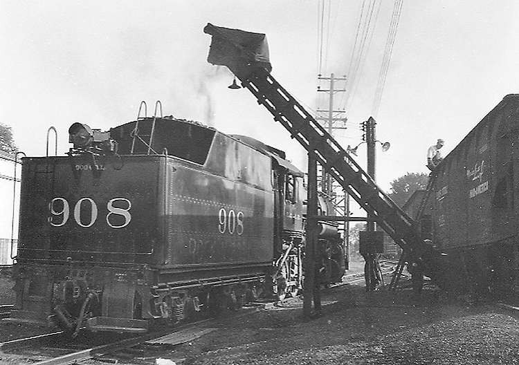 Photo of Illinois Central 2-8-0 908, Bloomington, Illinois, June 1956