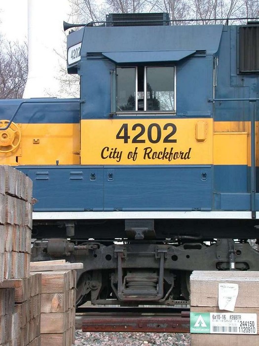 Photo of IC&E GP40-2 4202, Kirkland, Illinois, February 2006