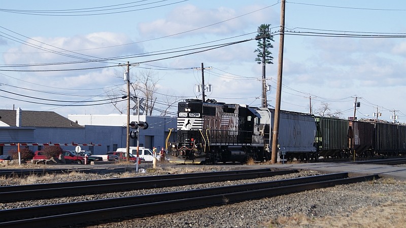 Photo of NS GP38-2 ON NYSW