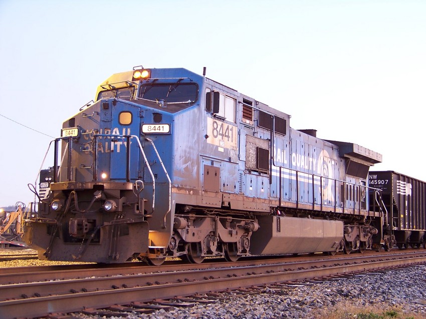 Photo of NS # 8441 (Ex- Conrail C40-8W)