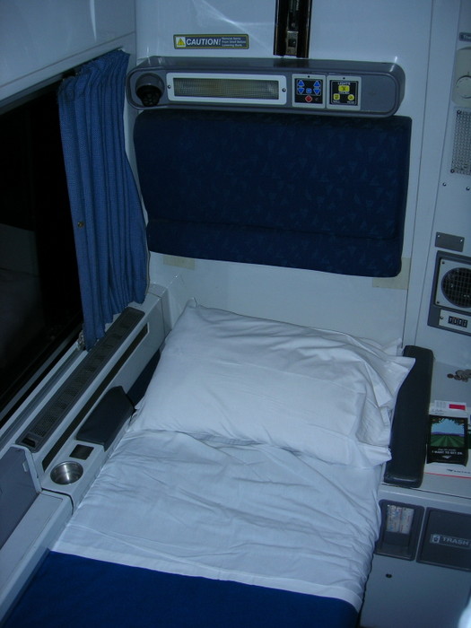 Photo of Viewliner Roomette-Night
