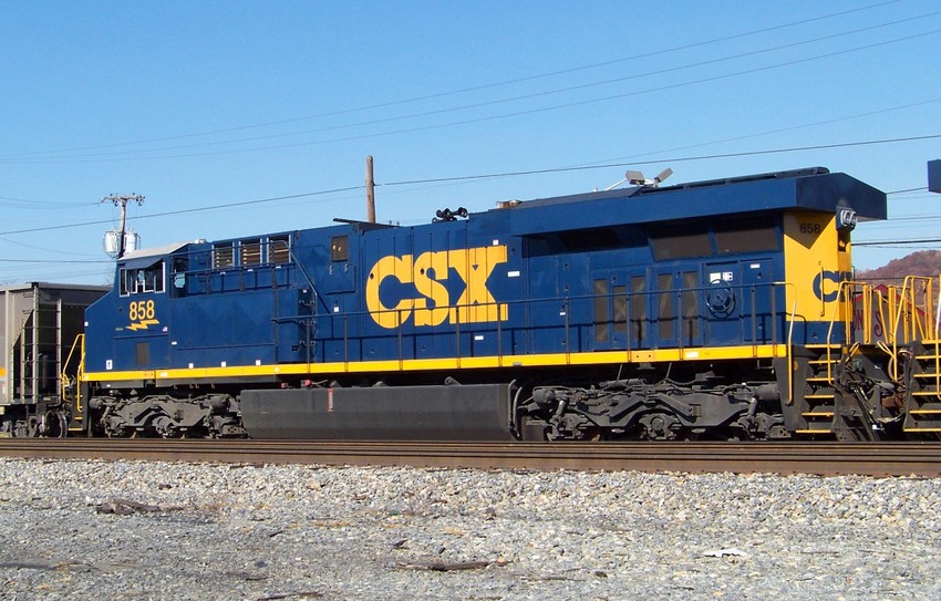 Photo of CSX # 858 (ES44AC)