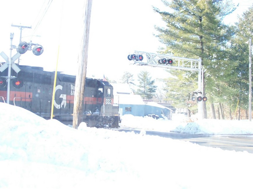 Photo of NA-1 with one hopper crossing Amherst St