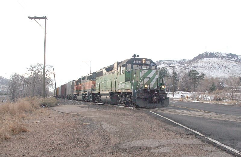 Photo of BNSF train on Coocr's local