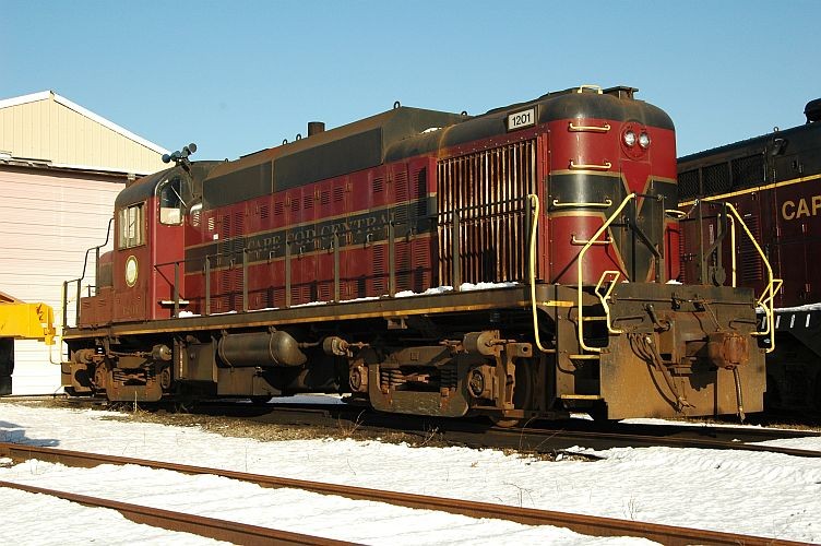 Photo of CAPE COD CENTRAL RAILROAD RS-3 #1201 AT HYANNIS, MASS YARD 12/22/08