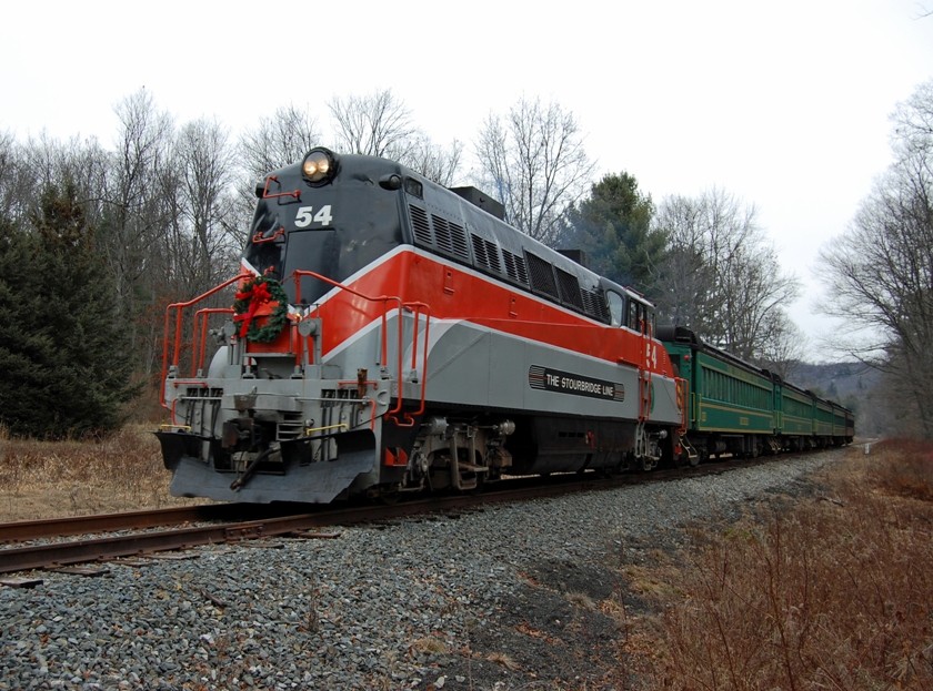Photo of Stourbridge Railroad Excursion at Riverside Drive, White Mills, PA
