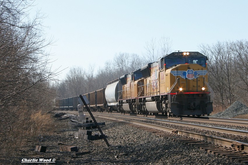 Photo of CSX Q390 heads into Churchville ny with a pure UP SD70M lashup.