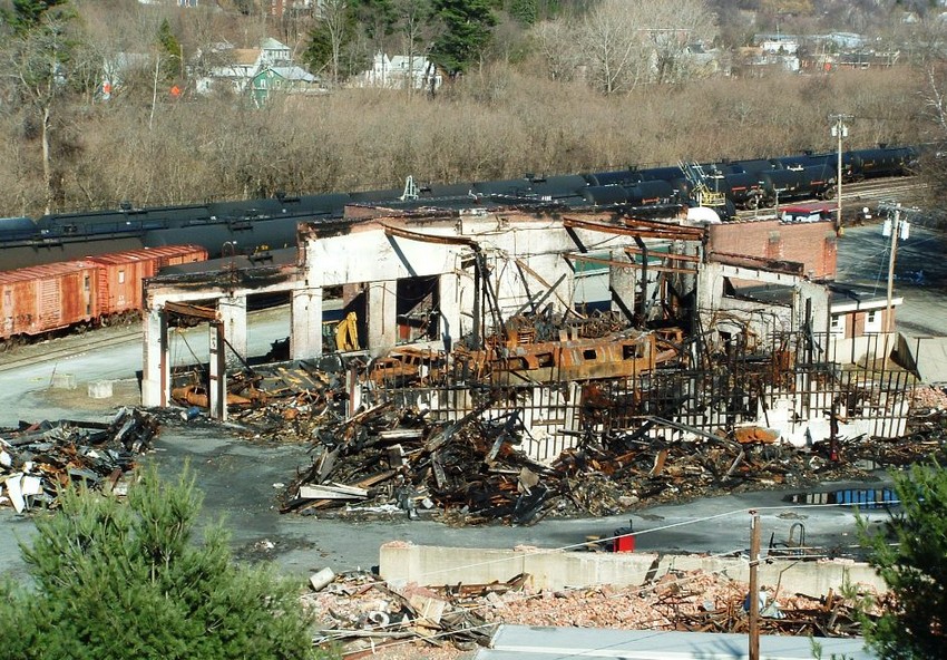 Photo of Central Vermont roundhouse after the fire.