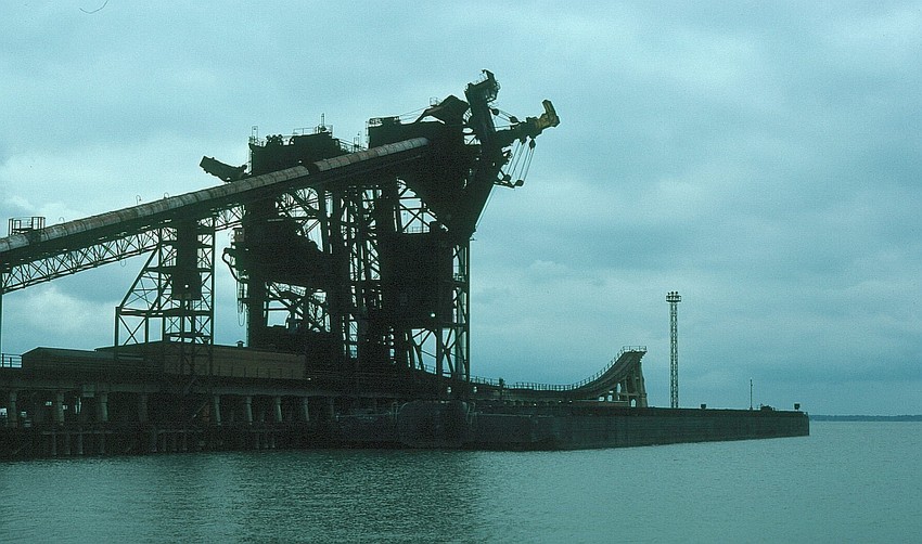 Photo of CO Coal Loading Pier and Barge