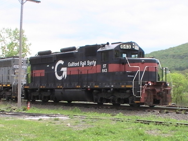 Photo of Guilford Rail #643