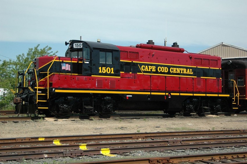 Photo of CAPE COD CENTRAL GP-7 #1501 IN HYANNIS YARD