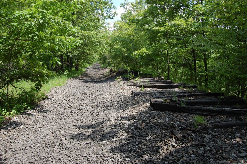 Photo of DL&W Railroad Right-of-Way at Andover, NJ