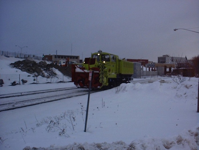 Photo of csx sb1000 snow plow at pittsfield ma