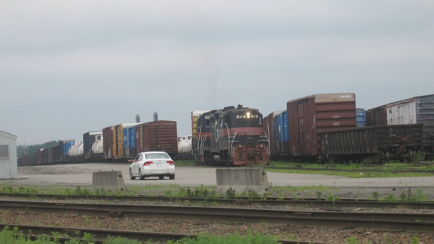 Photo of ST 72 and B&M 326 Waterville Yard