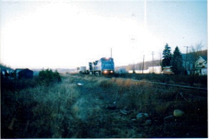 Photo of ns trailertrain at mechanville ny