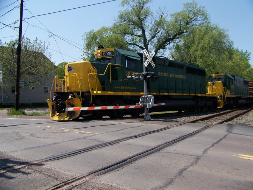 Photo of Reading and Northern 3056 and 2003 in Dupont, PA.
