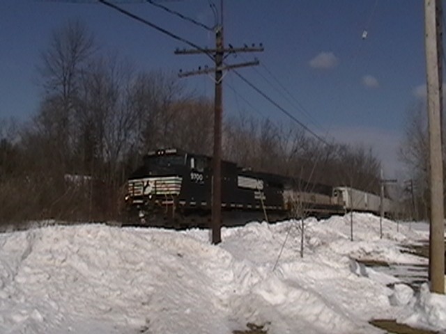 Photo of ns train169 southbound