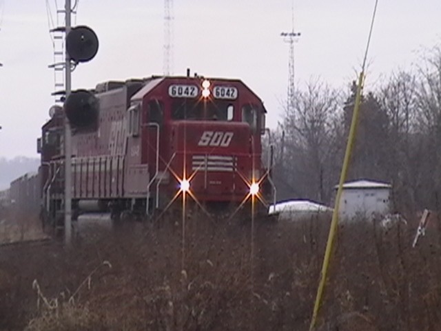 Photo of soo sd60 on moed eastbound at xo tower