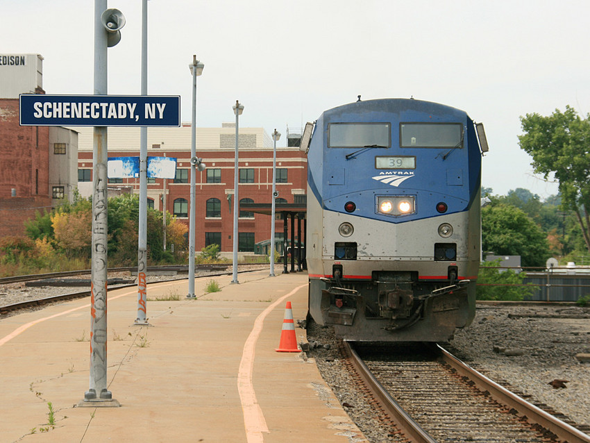 Photo of The W/B Maple Leaf At Schenectady, NY