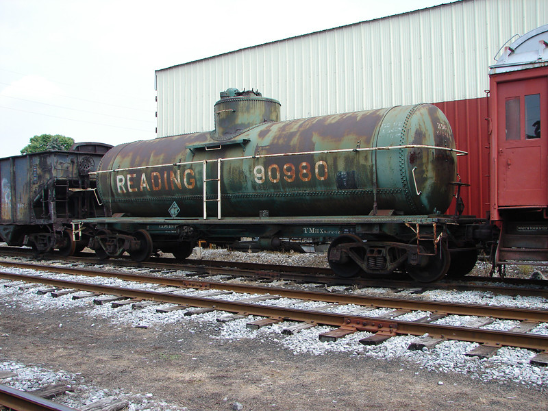 Photo of Reading RR Tank Car - Middletown & Hummelstown Railroad