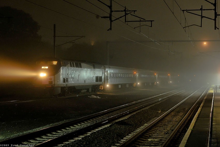 Photo of SLE Train at Old Saybrook, CT