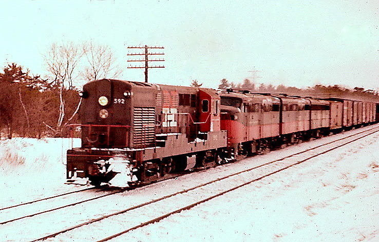 Photo of NEW HAVEN RR - AN UNUSUAL COMBINATION