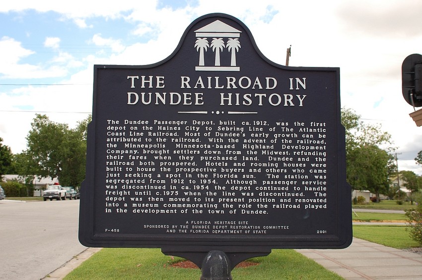 Photo of Dundee Depot Museum Sign